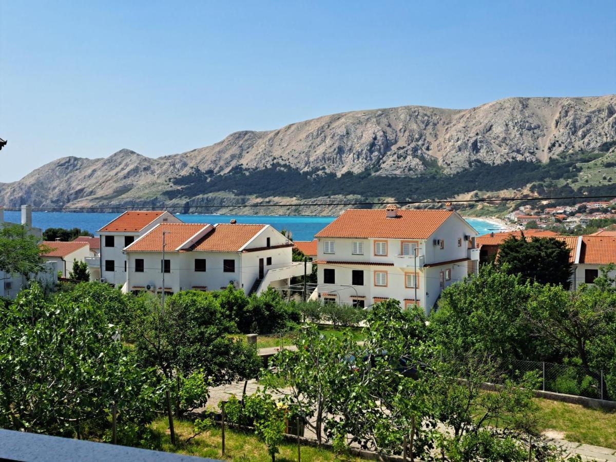 Apartments Leticia Baška Exteriör bild